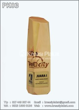 Contoh Plakat Kayu Eks...