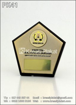 PLAKAT KAYU WASPADA CIGHRA JAYA