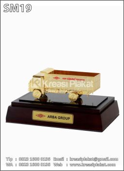 Miniatur Truk Gas Arba...