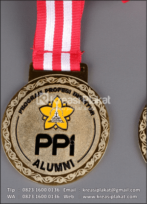 Medali Penghargaan PPI Alumni