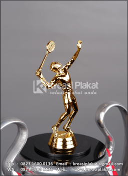 Piala Bergilir Badmint...