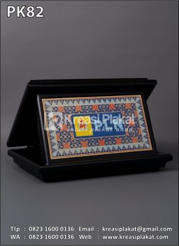 Plakat Kayu Motif PLN