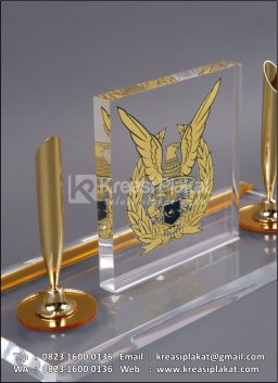 Plakat Pen Holder TNI ...