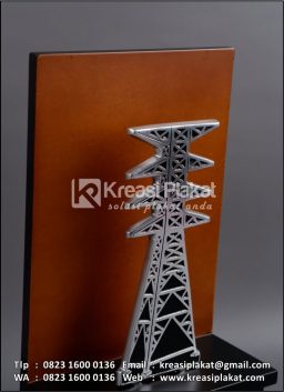 Plakat Logam Tower PLN