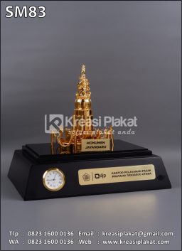 Souvenir Miniatur Monu...