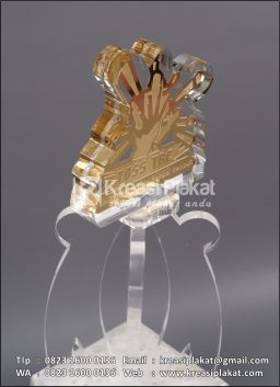 Piala Toss TBC Persi Award