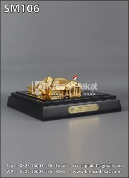 Souvenir Miniatur Kant...