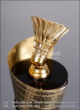 Piala Juara Umum Kejuaraan Badminton Bupati Cup
