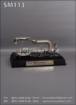 Souvenir Miniatur Pipa...