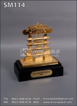 Souvenir Miniatur CP P...