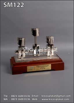 Souvenir Miniatur Piston PT Medco Energi Suban Gas Plant