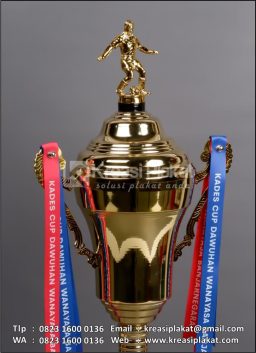 Piala Bergilir Kades C...