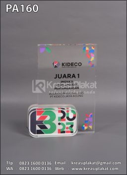 Plakat Akrilik Juara I...