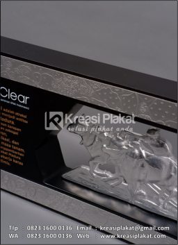 Plakat Logam IDClear