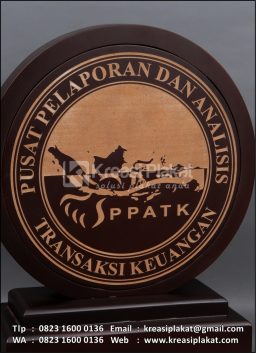 Plakat Kayu Gunungan W...