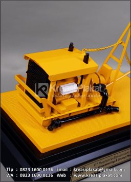 Souvenir Miniatur Dewatering PT REL