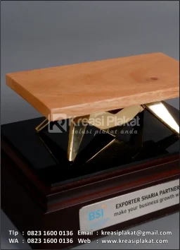 Souvenir Miniatur Meja...