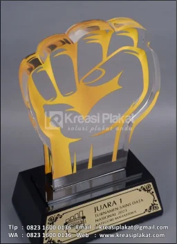 Plakat Akrilik Juara T...