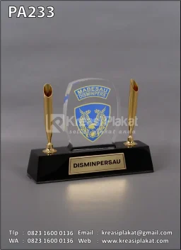 Plakat Pen Holder DISMINPERSAU