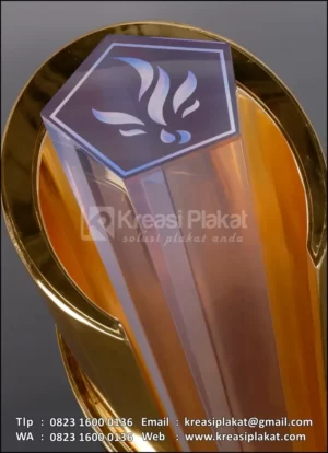 Piala Bergilir Juara Umum Assyifa Festival Raya