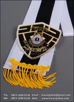 Medali Wisuda Pond...