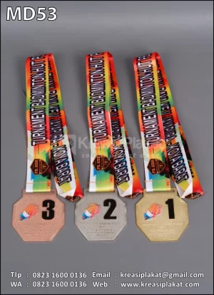 Medali Turnamen Badminton PB Karya Buana Raya Ke-V