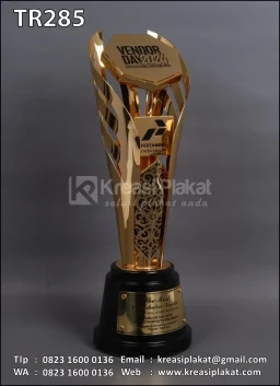 Piala The Most Contributive Vendor