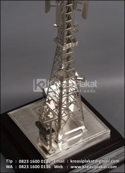 Souvenir Miniatur Tower Telkomsel