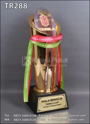 Piala Bergilir Tab...