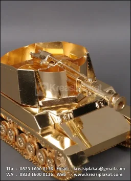 Souvenir Miniatur Tank Geschutzwagen 34