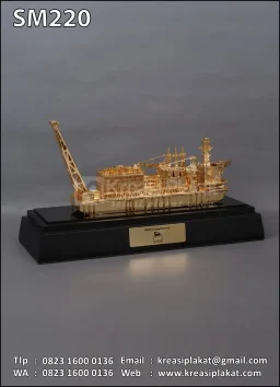 Souvenir Miniatur Kapal FPU