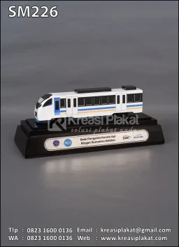 Souvenir Miniatur LRT Palembang Sumsel