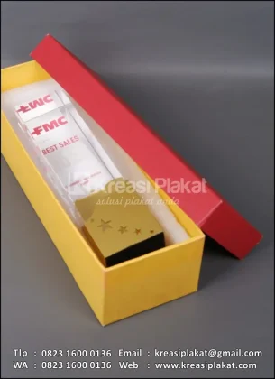 Box Plakat Kristal FMC Best Avhievement