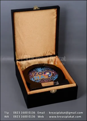 Box Plakat Kayu Pertamina Hulu Indonesia Regional 3 Zona 9