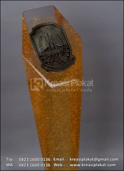 Piala Resin Penghargaan Pembangunan Daerah Kabupaten Kota