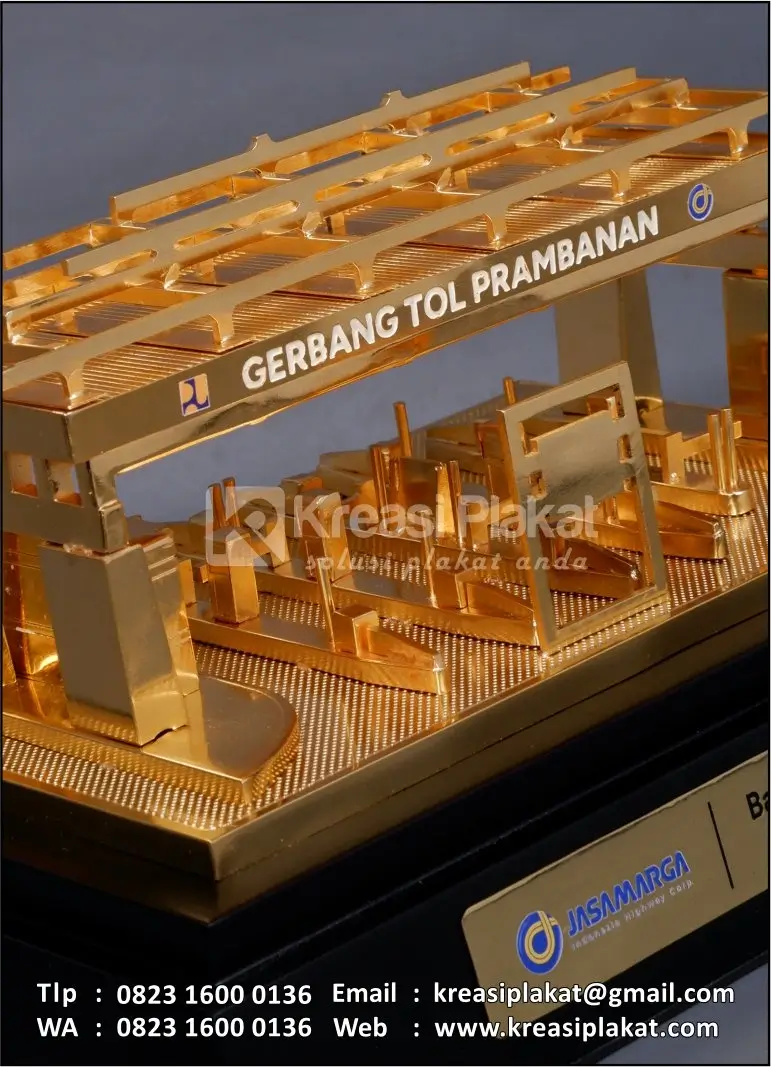 Detail Miniatur Gerbang Tol Prambanan