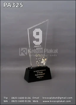 Plakat Akrilik 9 Years...