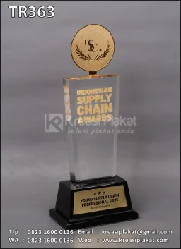 Piala Indonesian Supply Chain Awards