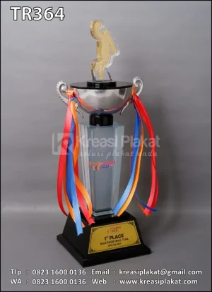 Piala 1st Place UPH Cu...