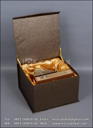 Box Plakat Resin Badan Pendapatan Daerah Kepulauan Riau