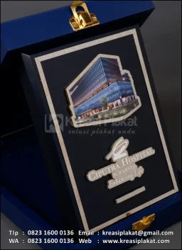 Plakat Kayu Box Ciputr...