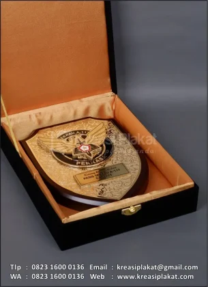 Box Plakat Kayu Kenang-Kenangan Sekkau A-117