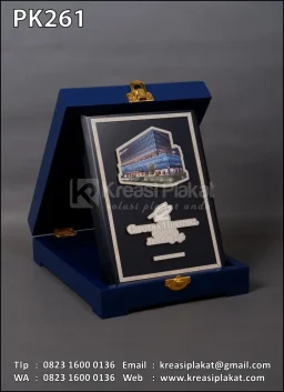 Plakat Kayu Box Ciputr...