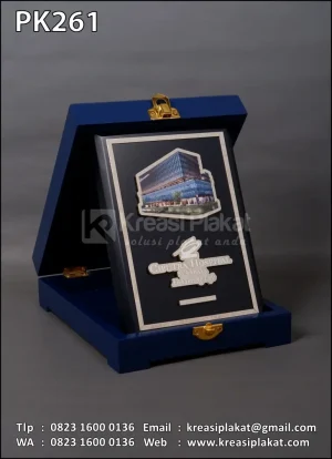 Plakat Kayu Box Ciputr...