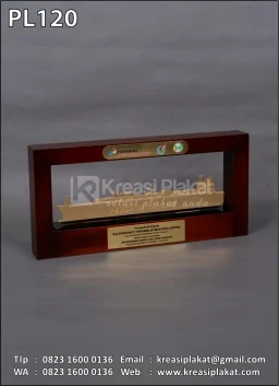 Plakat Logam PKL Pertamina International Shipping