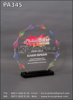 Plakat Akrilik Penghargaan Philia 1st Anniversary
