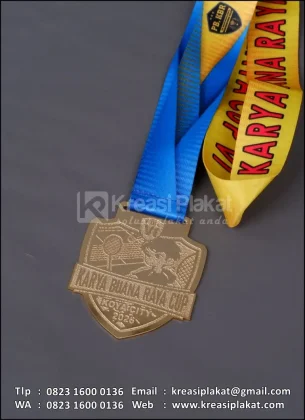 Detail Medali Logam Badminton Karya Buana Raya Cup