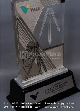 Plakat Logam Akrilik Centering Award PT Vale Indonesia