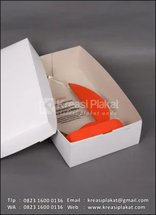 Box Plakat Akrilik Penghargaan Karyawan Terbaik Shopee