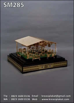 Miniatur Arena Gantangan Burung